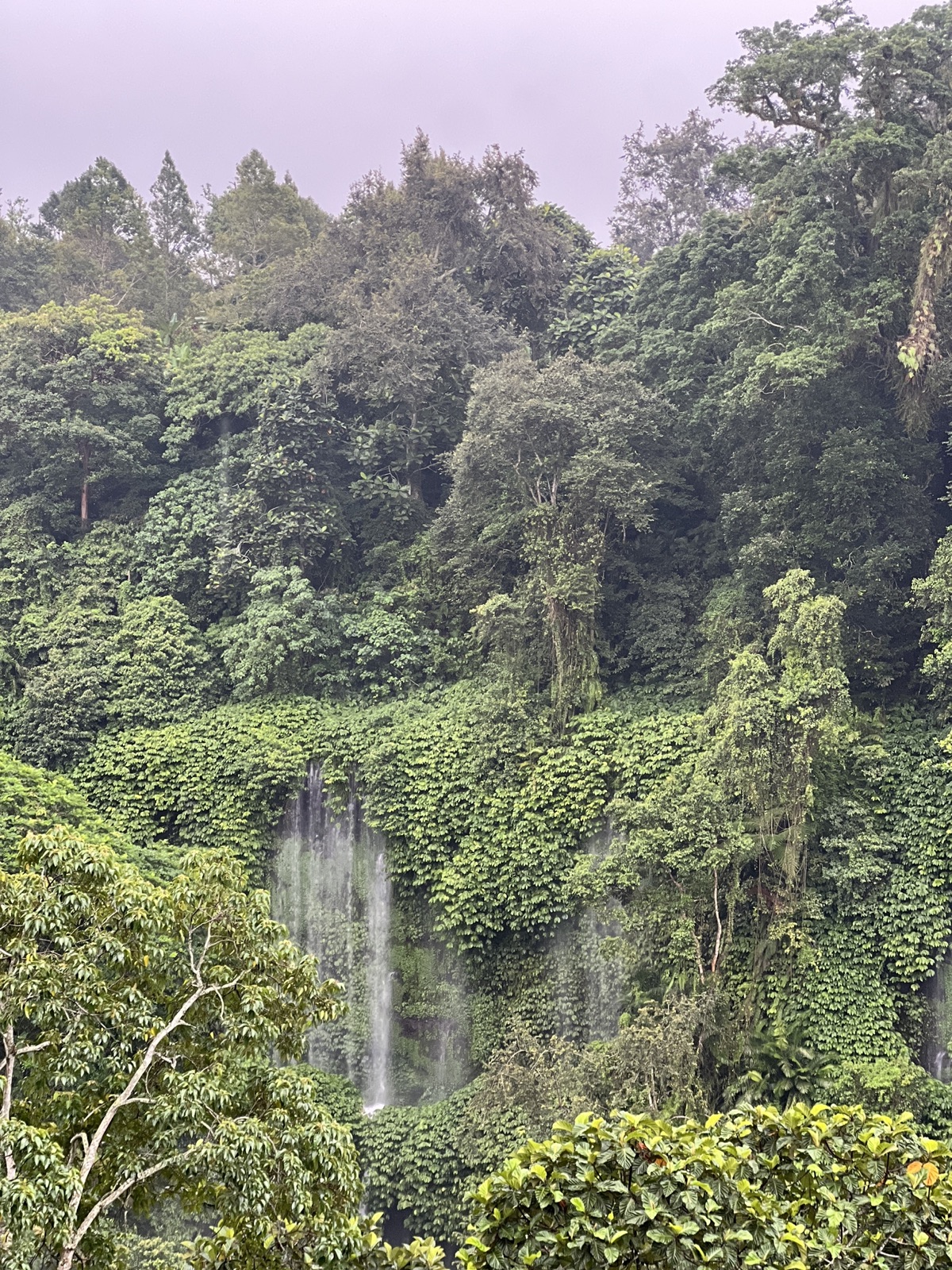 Benang Stokel Waterfall