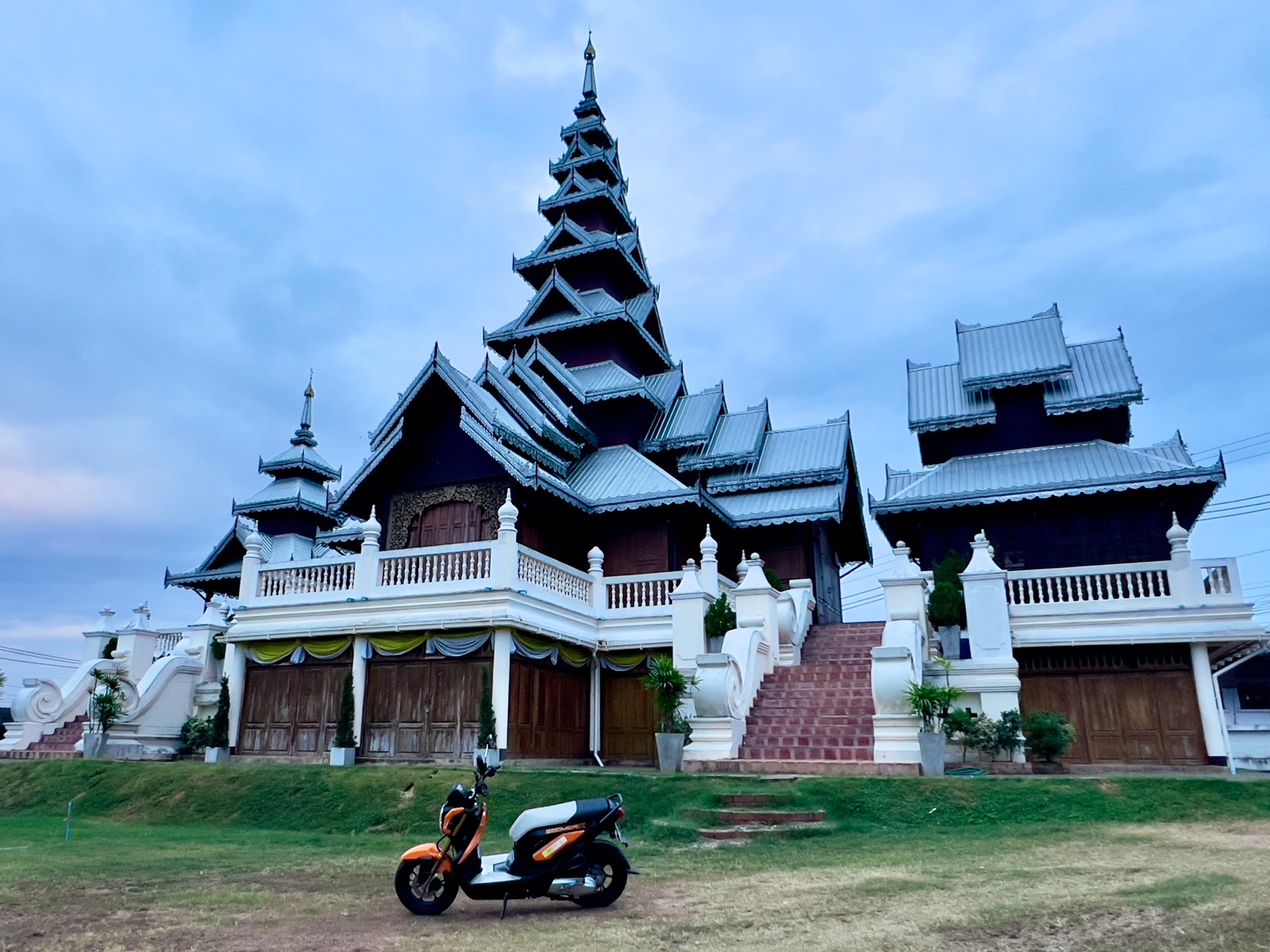 Arrival at Mae Sariang