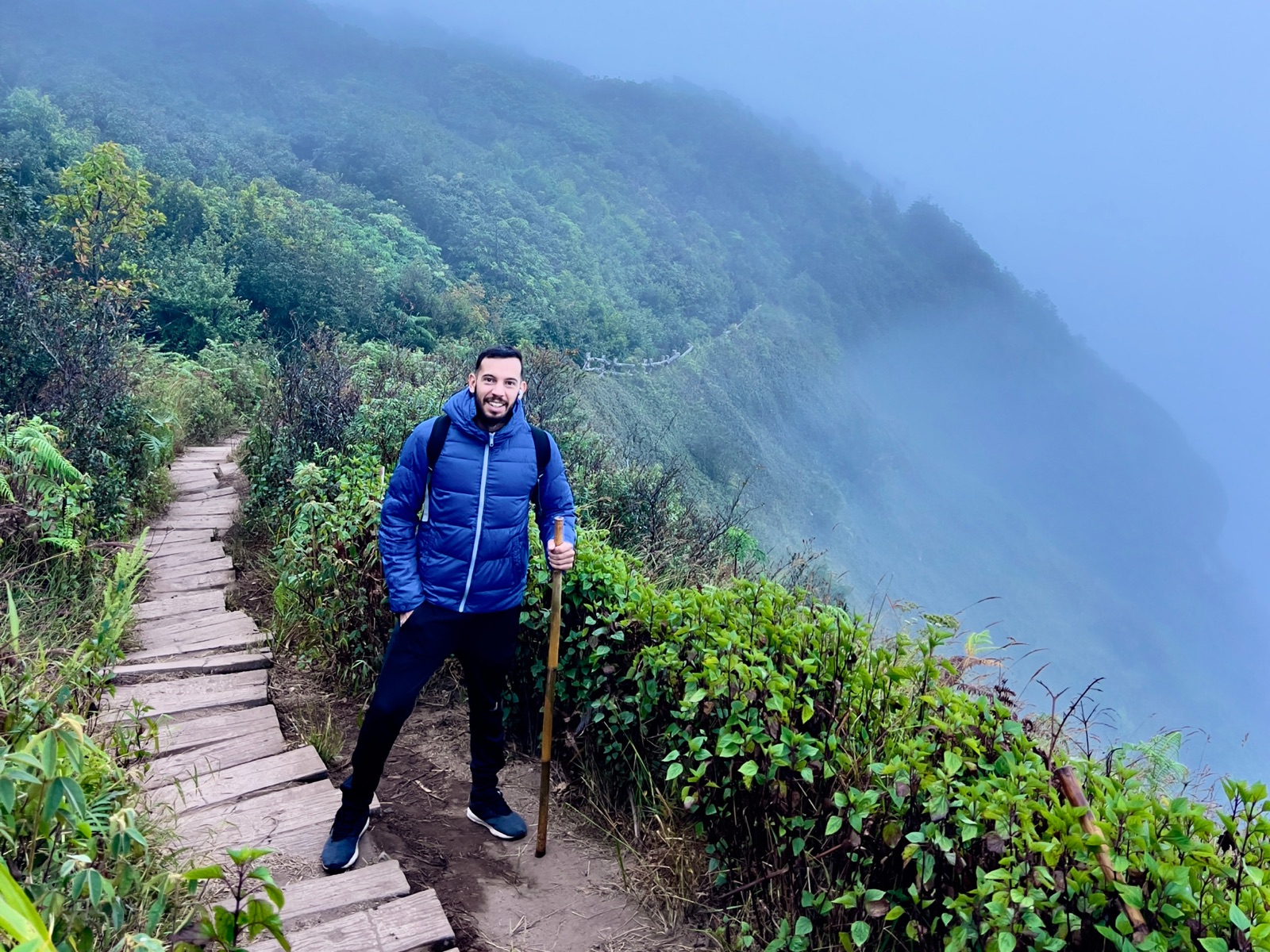 Foggy sunrise at Kew Mae Pan Viewpoint