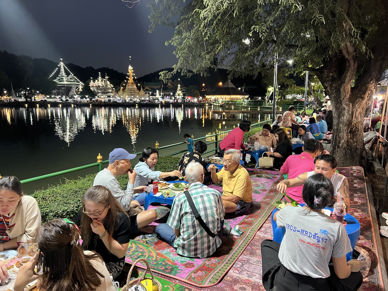 Chong Kham Night Market, Mae Hong Son