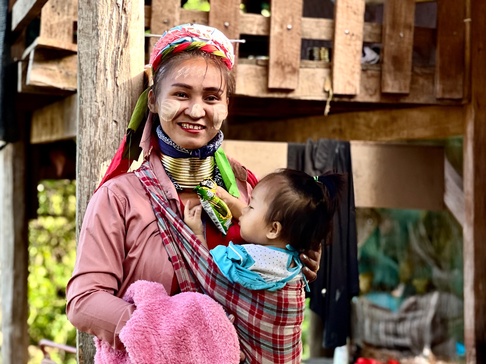 Huay Pu Keng, Kayan Village